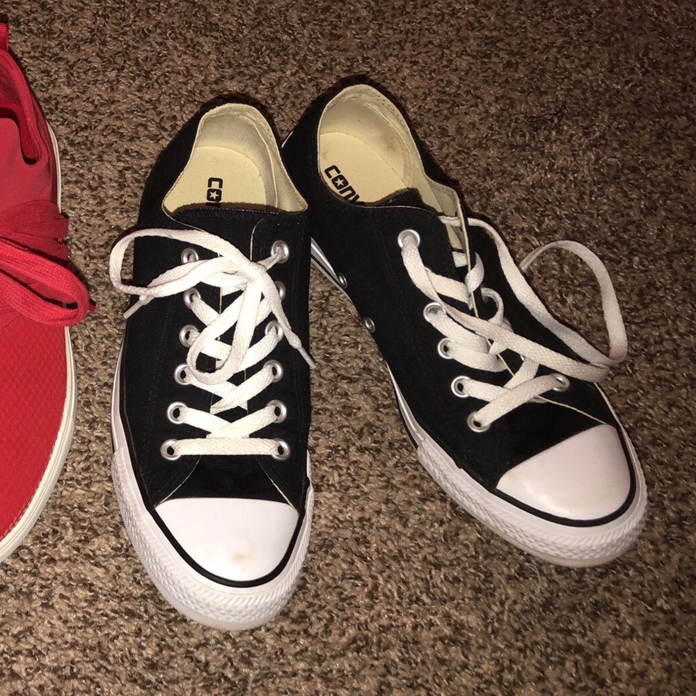Black converse NWOT